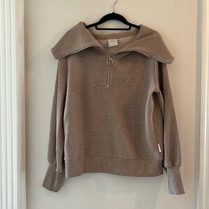 Varley Taupe Sweatshirt with Zipper